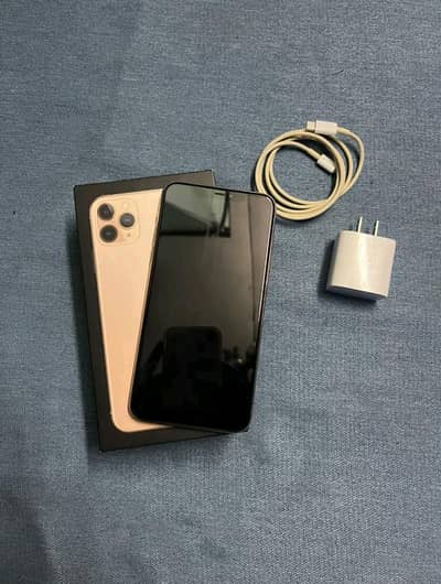 i phone 11 pro max golden color 64 gb