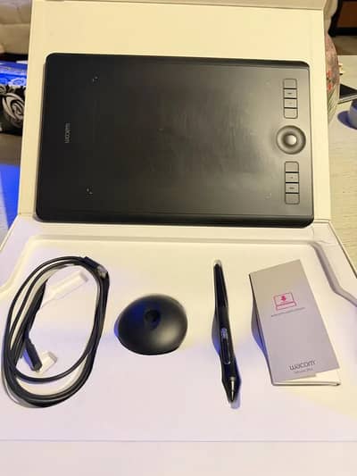 Wacom Intuos Pro Medium PTH-660 | Complete Box | Pro Pen 2