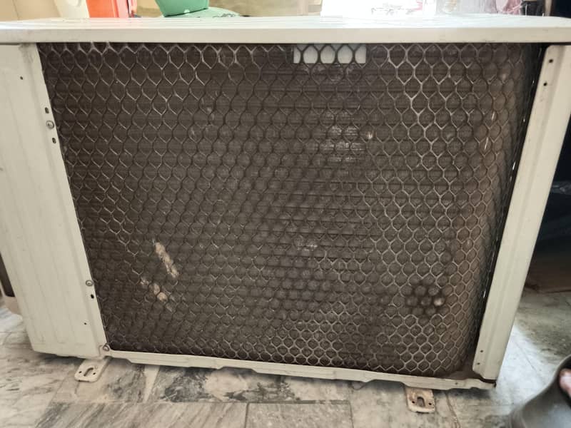 Gree Lomo Split AC 5