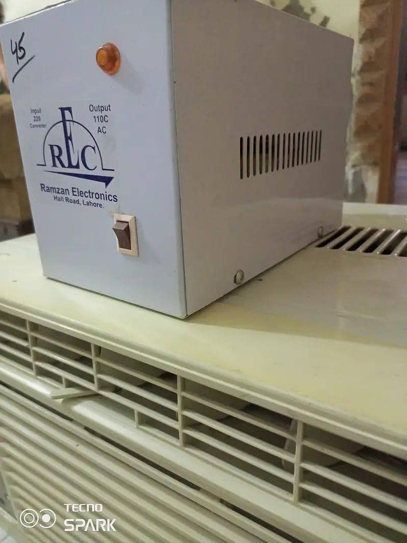 window ac 1