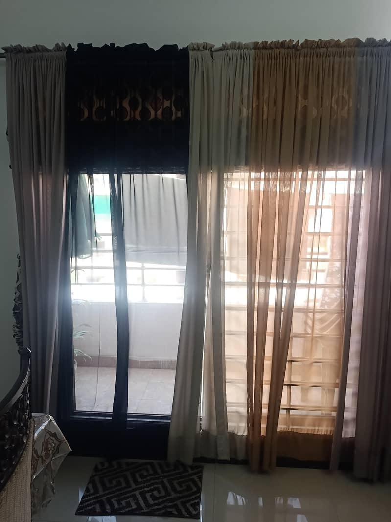curtains 4