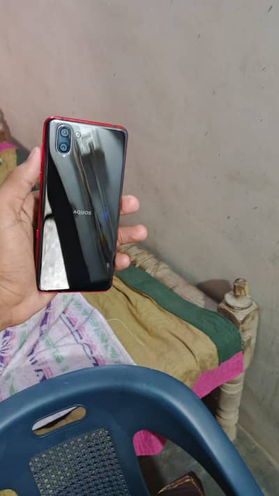 Aquos r3