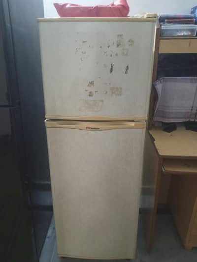 dawlance refrigerator