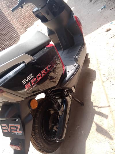 electric scooty