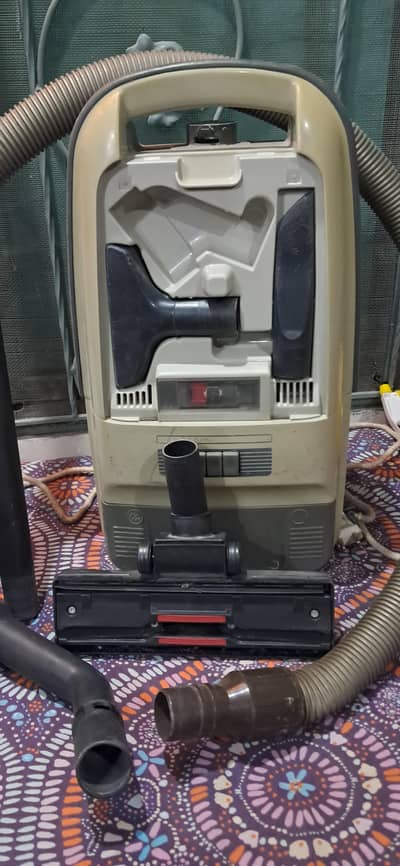 National Vacume Cleaner