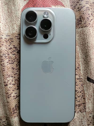 Apple iPhone 15 Pro