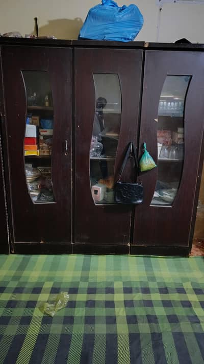 urgent sell devider
