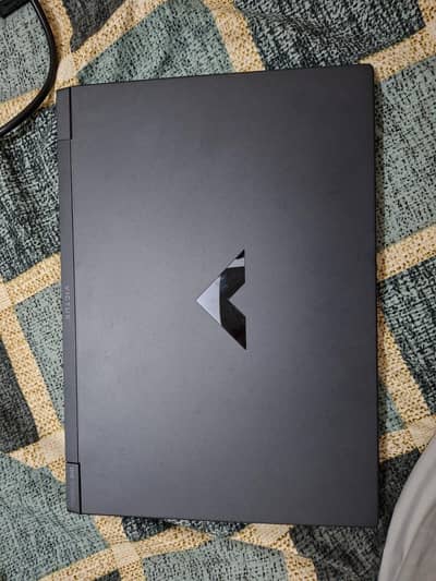 HP Victus 15 | Ryzen 5 8465HS | RTX 4050 (6GB) | 16GB RAM | 5M Use