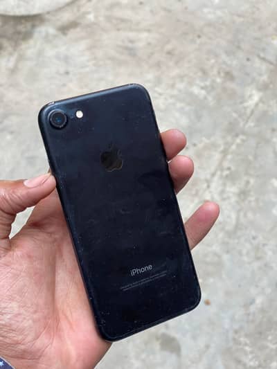 Apple iPhone 7