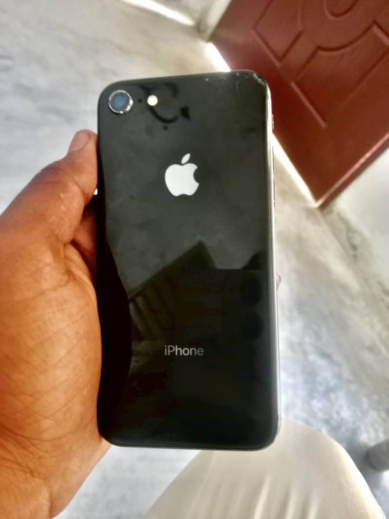 Apple iPhone 8 0