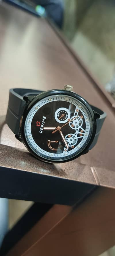DEFAME BRAND WATCH
