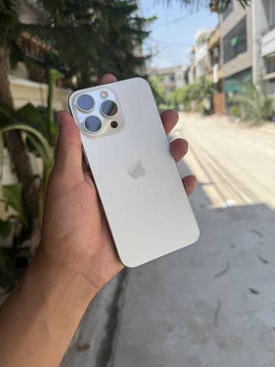 Apple iPhone 15 Pro Max