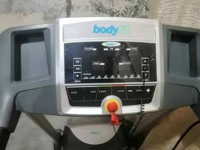 Imported treadmill Electric for sale brand new only 2 to 3 hours use