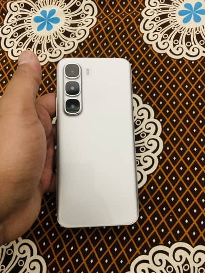 Infinix hot 60 pro +