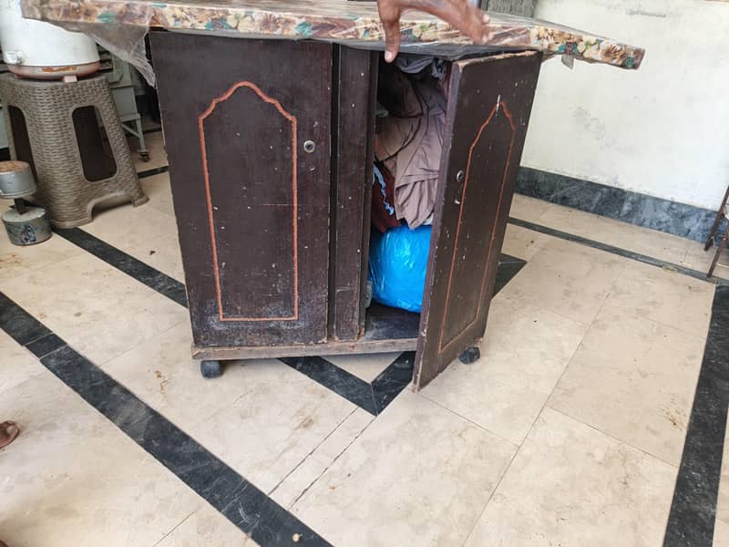 iron table 2