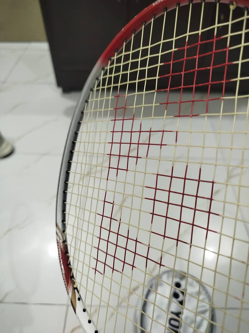 yonex racket 4