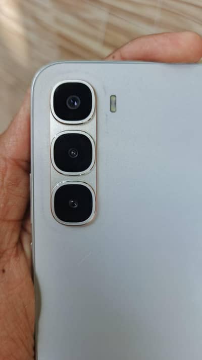 Infinix hot 60 pro