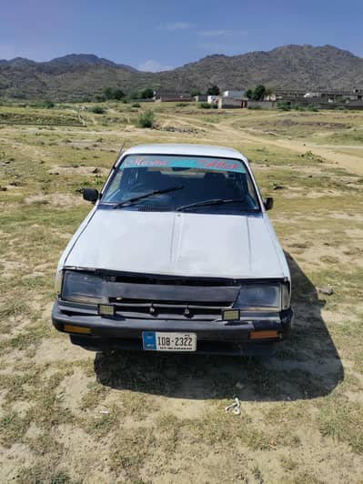 Subaru car model 1986 colour white 10/8 condition