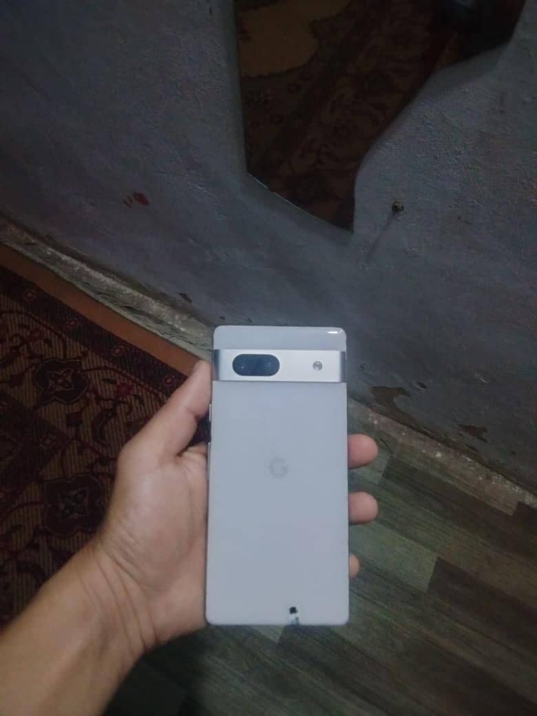 Google Pixel 7a 5