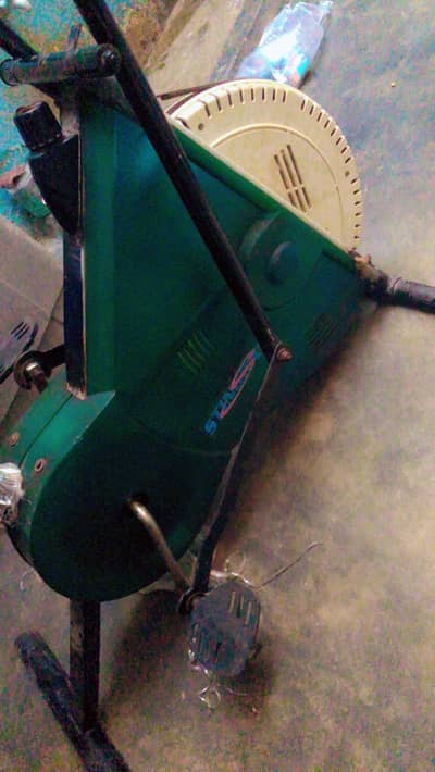 Exercise cycle