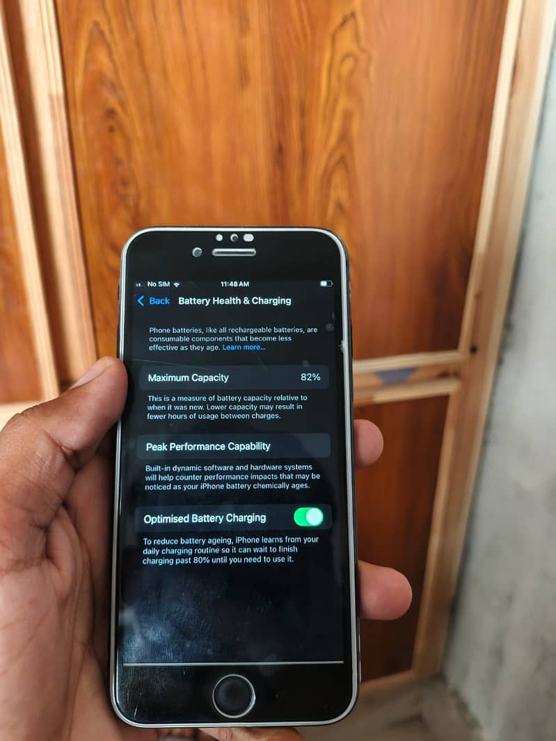 Apple iPhone SE 7