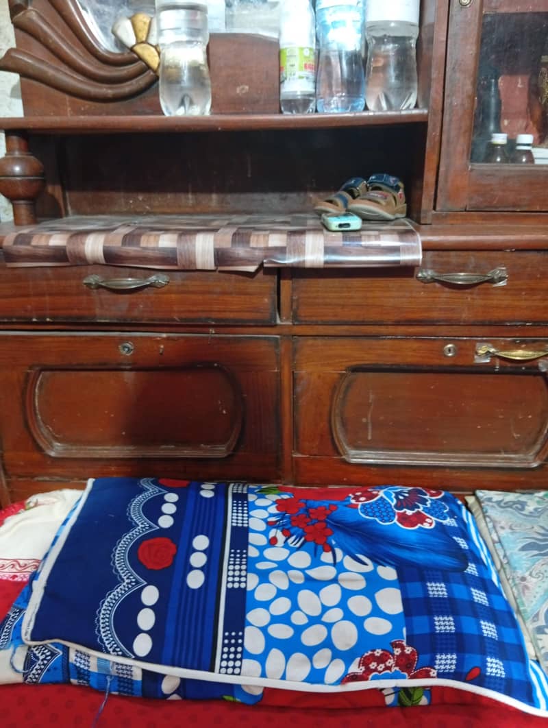 Bed with dressing table 5