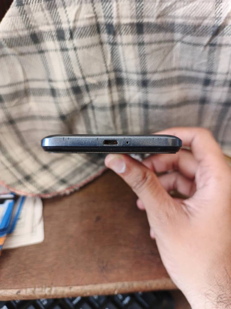 Itel A49 4
