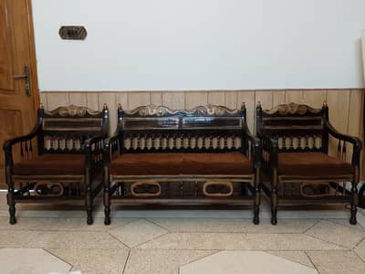 Chinioti sofa chairs