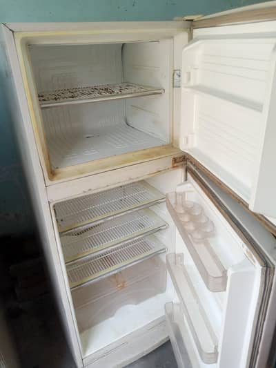 Dawlance Refrigerator