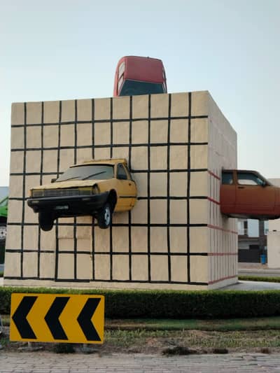I SELL A MARLA RESIDENTIAL PLOT IN BAHRIA ORCHARD LAHORE PHASE 2. ON GROUND READY TO CONSTRUCTION