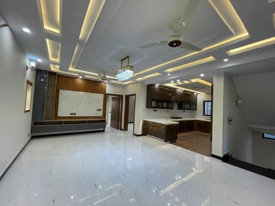 10 Marla Double Unit Brand New Designer House Available For Rent