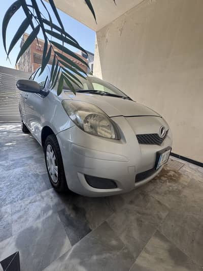 Toyota Vitz 2008 - Reg 2012
