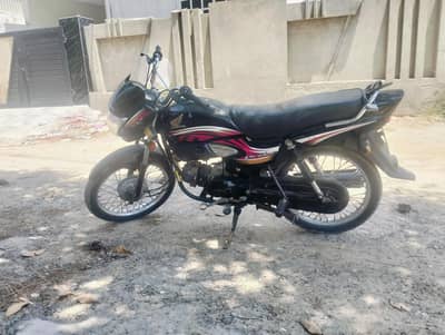 Honda pridor antique 2014 ginioun bike