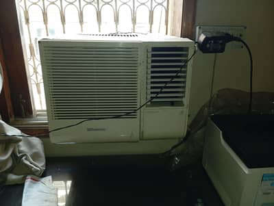 0.75 ton Window AC
