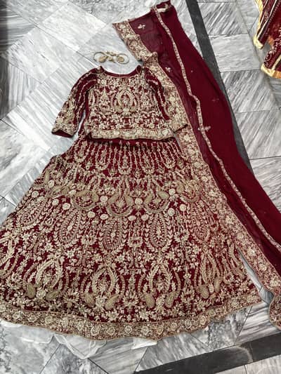 Mehroon bridal lehnga