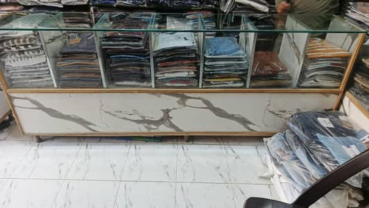 Counter And Almari Full New Condition 6 month Used