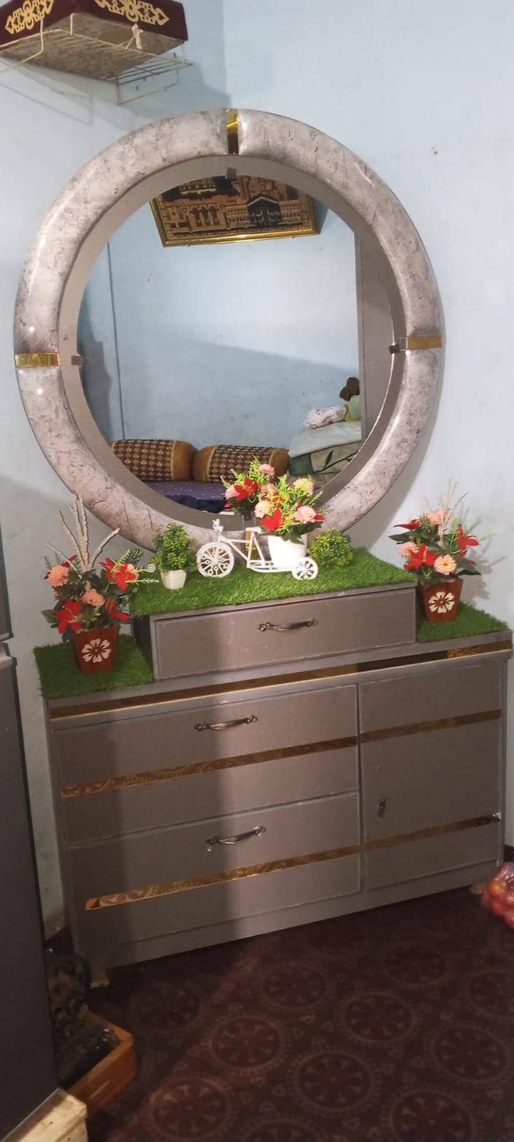کمرے کا خوبصورت سامان 0
