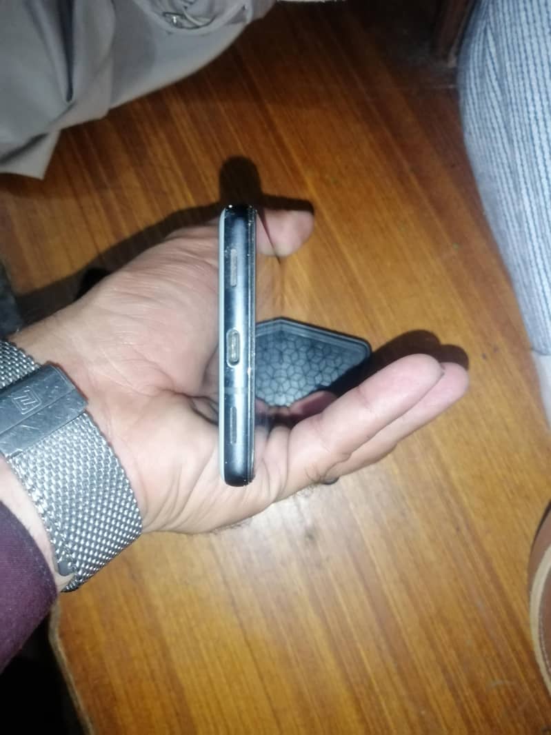 Google Pixel 6a 5