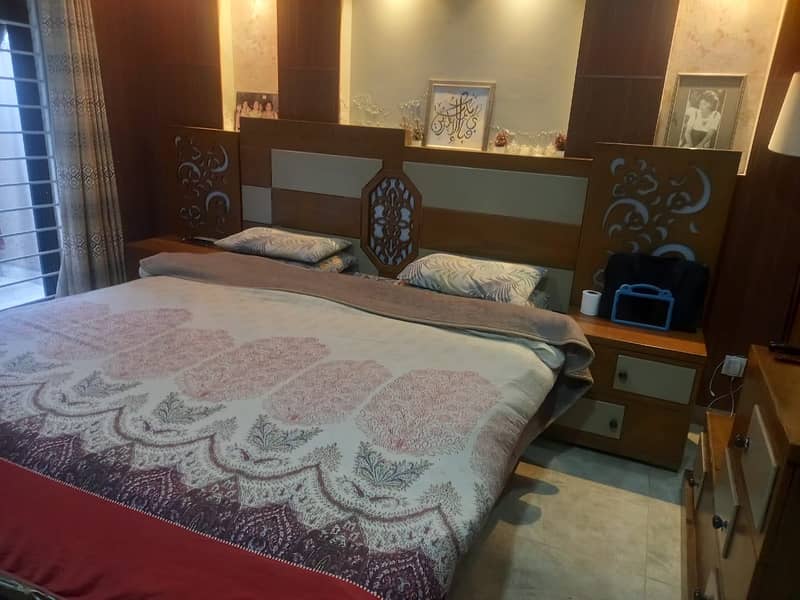 Bed set with dressing 2