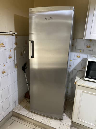 Upright Freezer