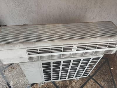 1.5 ton Mitsubishi air conditioner