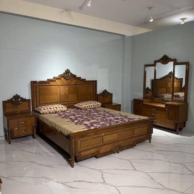 Elegant Turkish Style Sheesham Wooden Bedroom Set - Luxury Bed Set