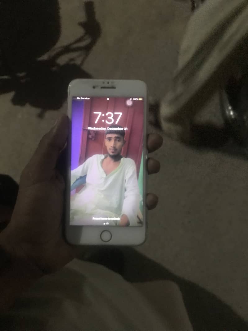 Apple iPhone 7 Plus 7