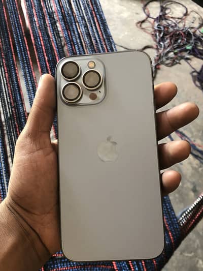 Akela phone hai battery 92 original condition 10/10