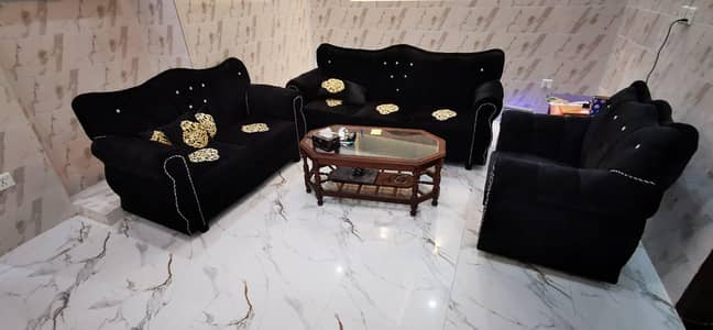 Girls hostel lahore near LUMS UNIVERSITY, DHA phase 5, 6 Airport