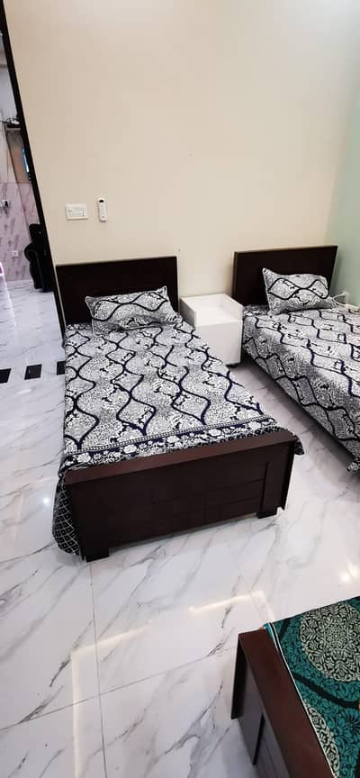 Girls hostel lahore near LUMS UNIVERSITY, DHA phase 5, 6 Airport