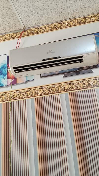 Dawlance ac hai non inverter bilkul ok hai