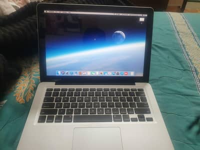 Selling my Apple MacBook Pro 13-inch [Late 2011] in good working .