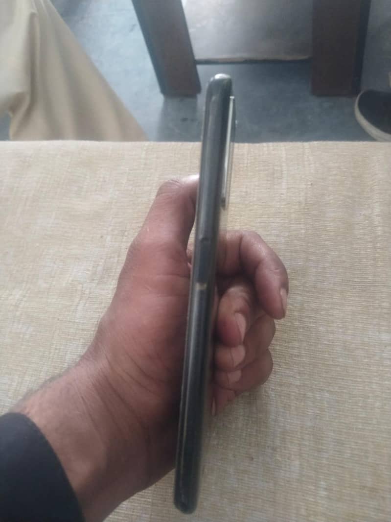OPPO A76 3