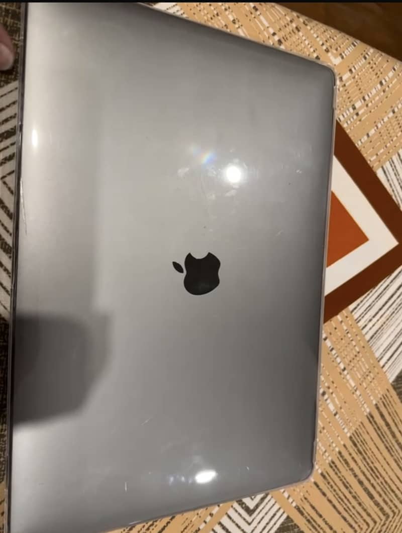 macbook 2019 1